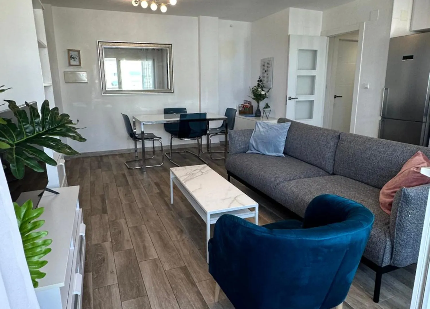 Luxury Beachfront Apartment In Benalmadena Costa 0*,  Spain