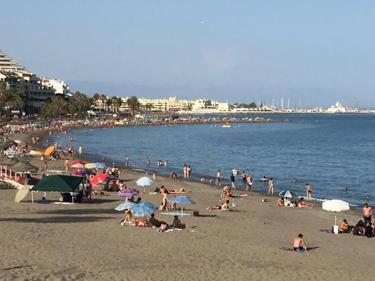 Luxury Beachfront Apartment In Benalmadena Costa Spain